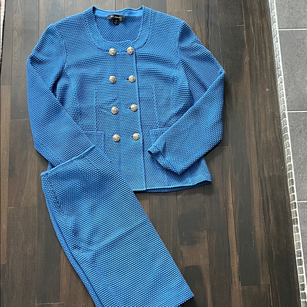 St. John 2pc skirt blazer suit spring weight knit 12/14